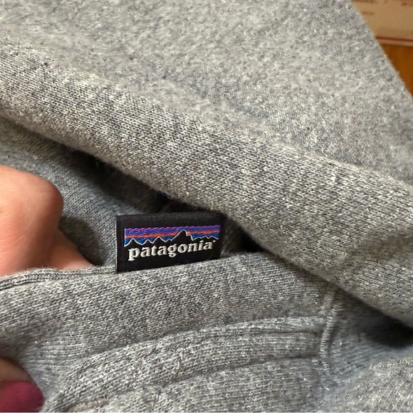 Patagonia P-6 Logo Uprisal sweatshirt hoodie size medium - Picture 4 of 5